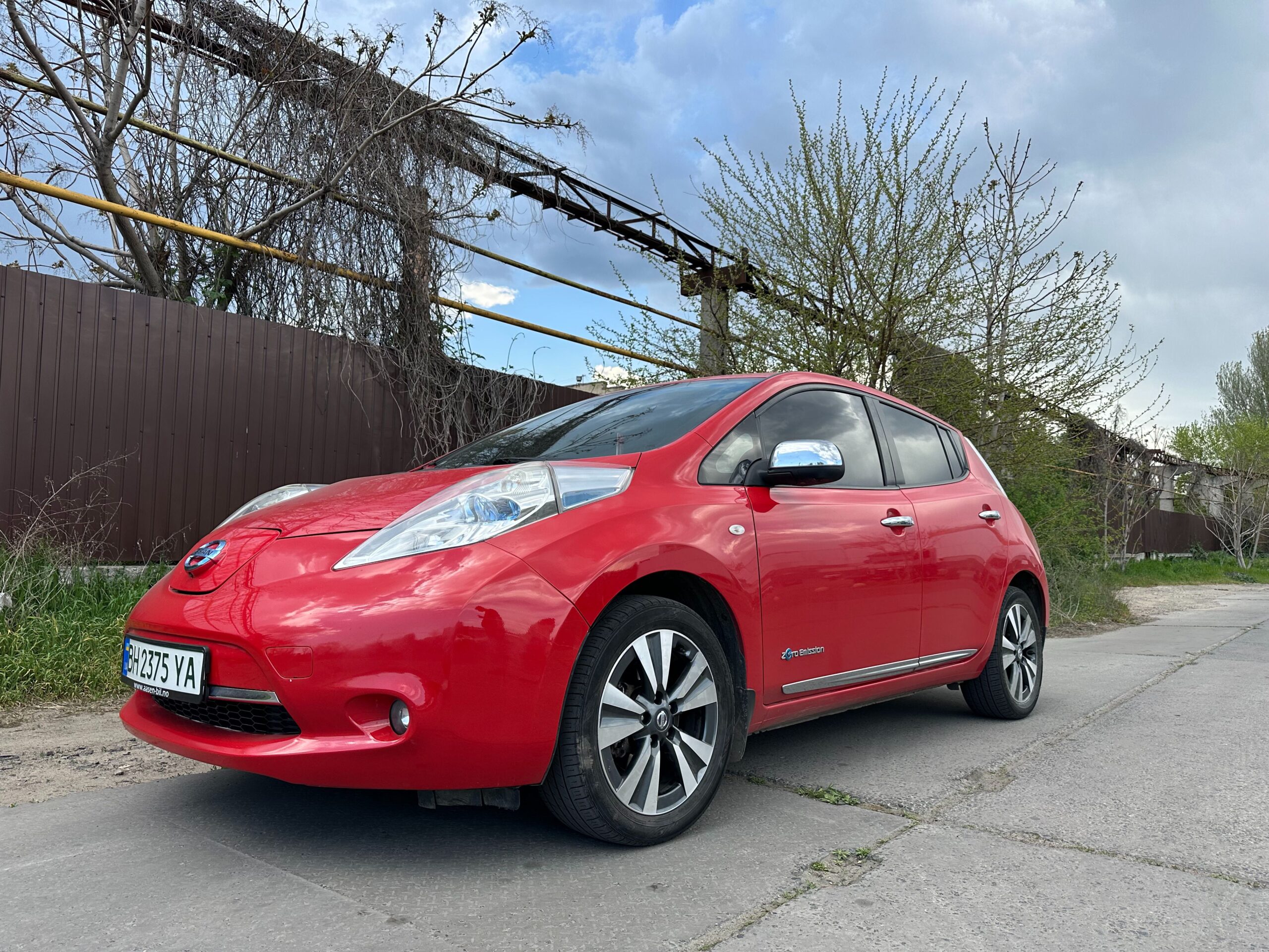 Nissan Leaf